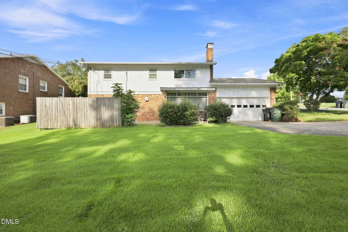 Photo of 1119 Briarcliff Road