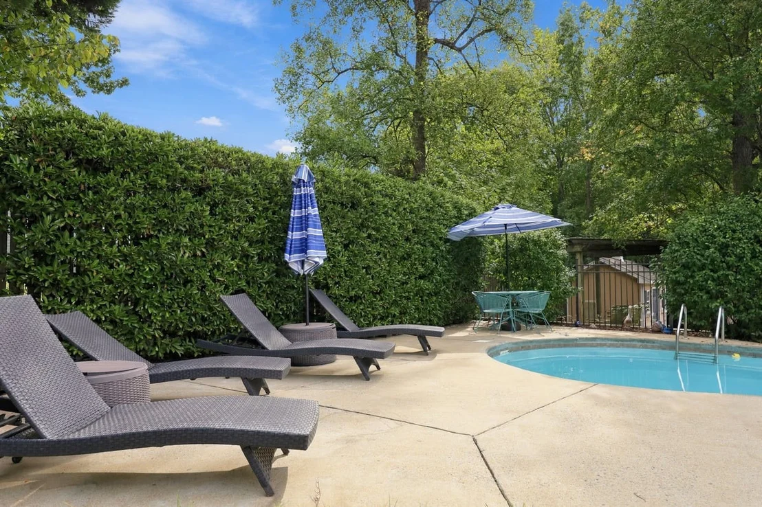 Photo of 10620 River Forest Drive