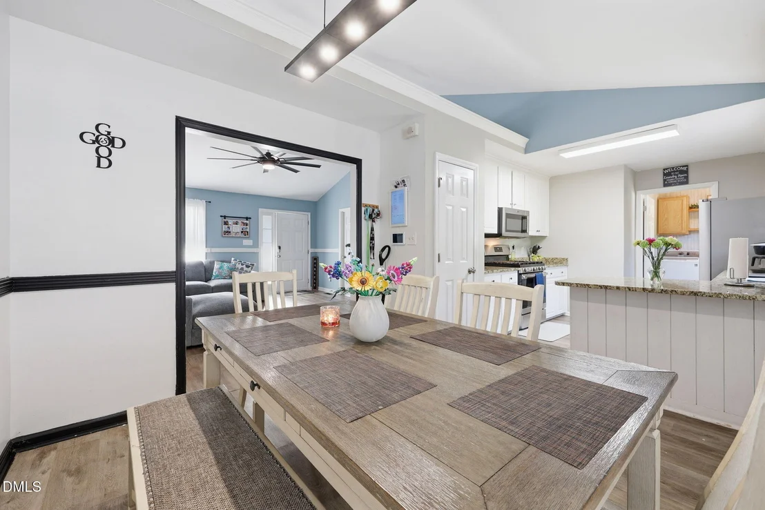 Photo of 1047 Smith Road