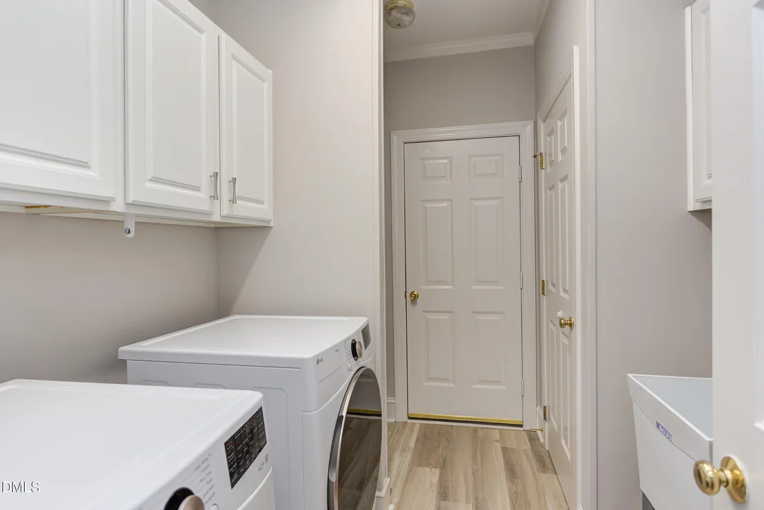 Photo of 2912 Hawtree Drive