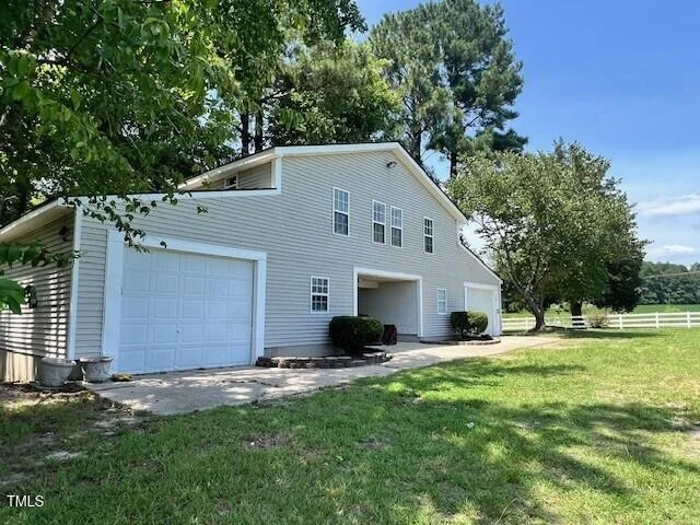 Photo of 9816 Debnam Road