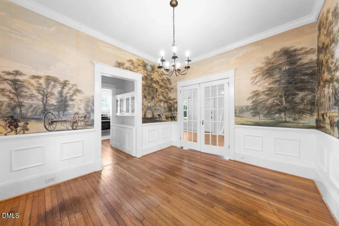 Photo of 405 N Gregson Street