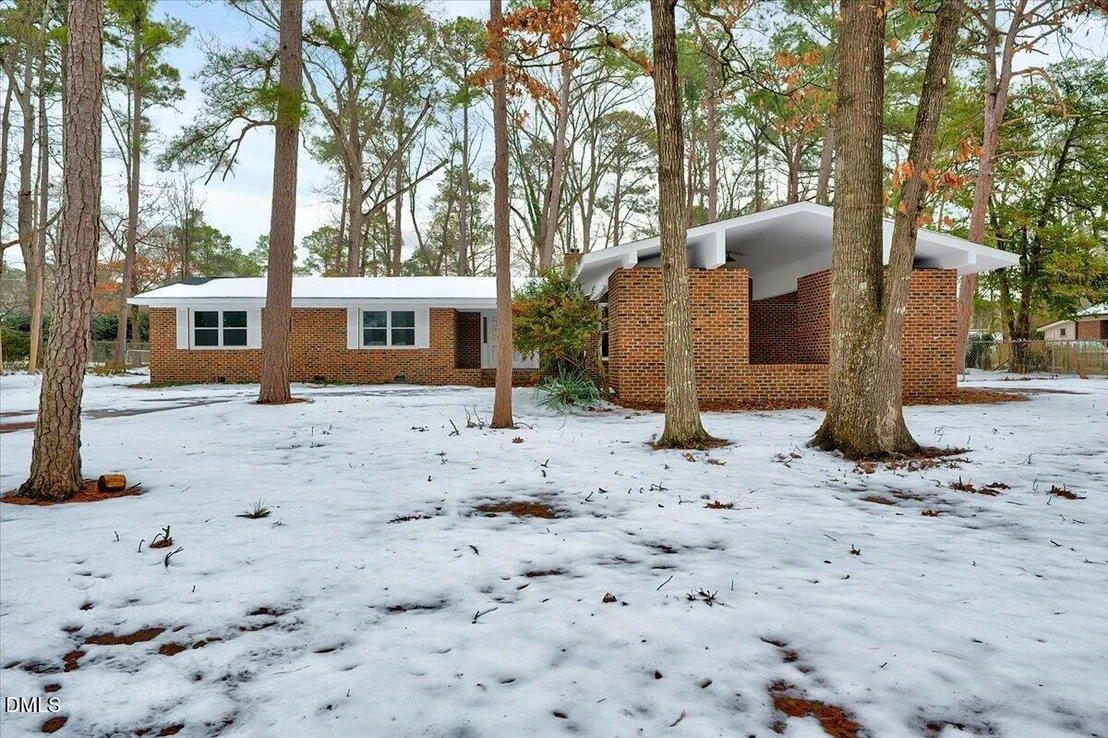 Photo of 2585 Cabin Branch Road