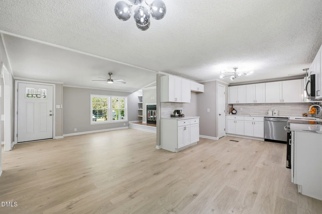 Photo of 3841 Dodge Avenue