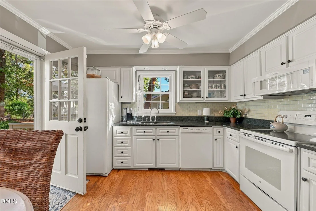 Photo of 209 Rosehaven Drive