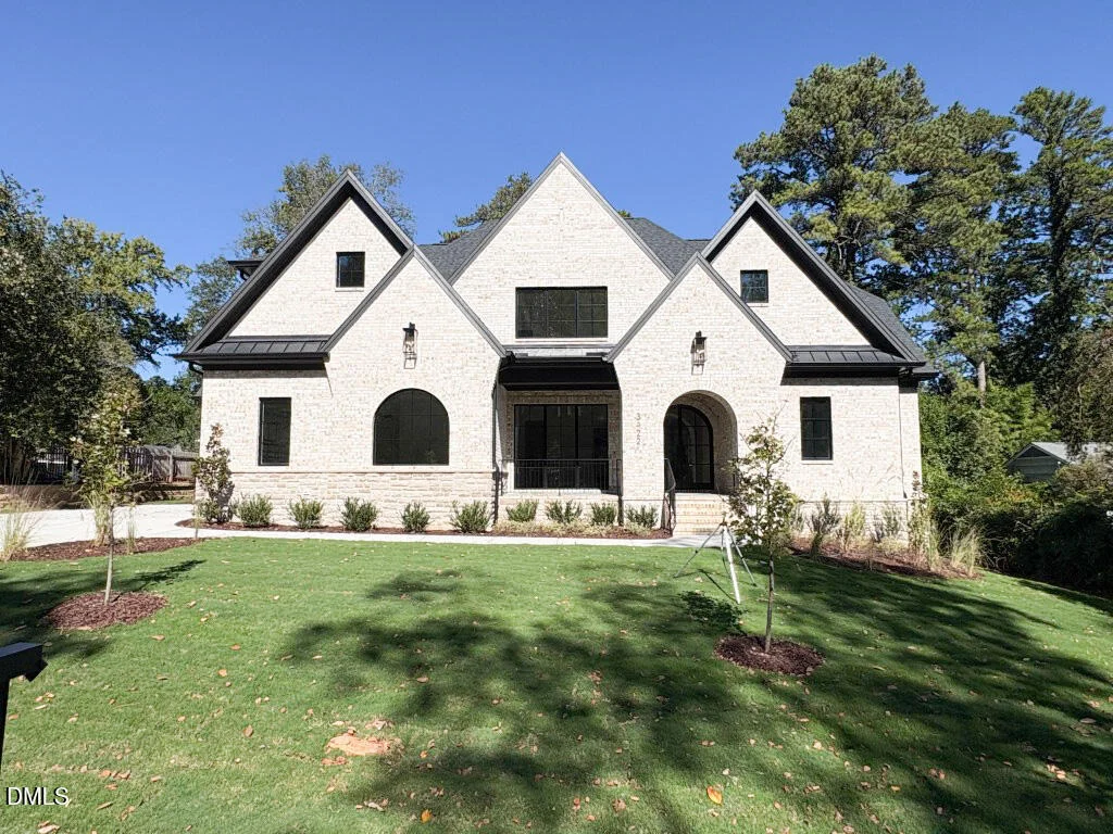 Photo of 3422 Redbud Lane