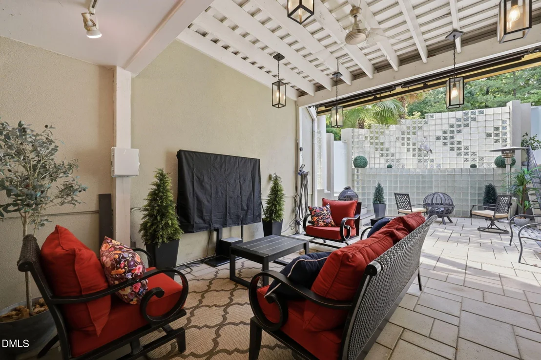 Photo of 2925 Debra Drive