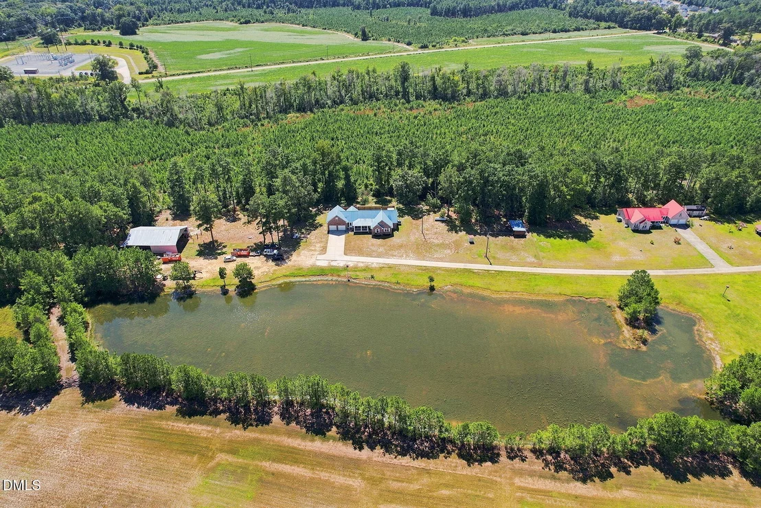 Photo of 390 Comanche Drive