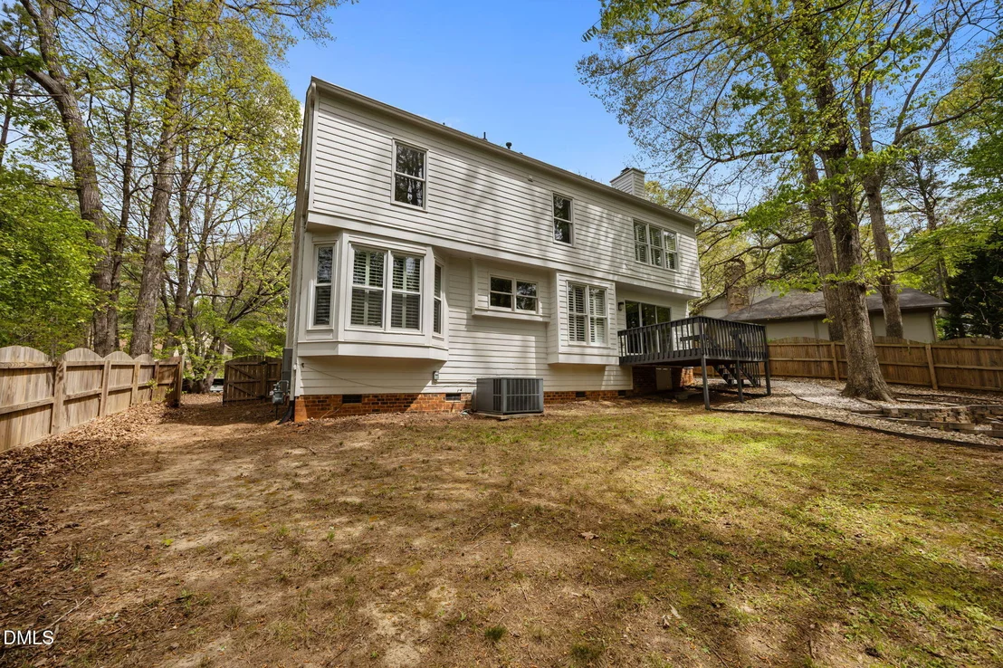 Photo of 1433 Bridgeport Drive
