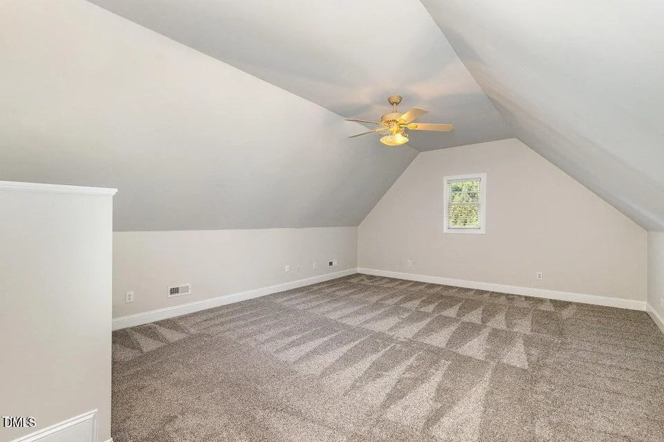 Photo of 1096 Silverleaf Drive