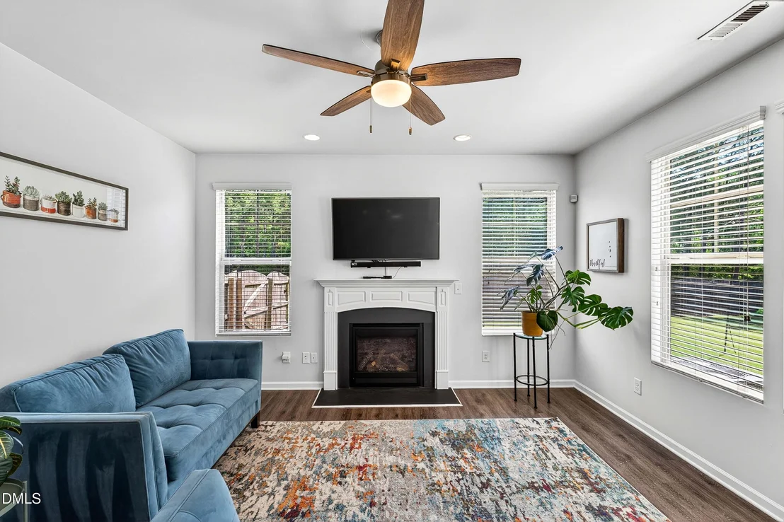 Photo of 410 Chestnut Oak Place