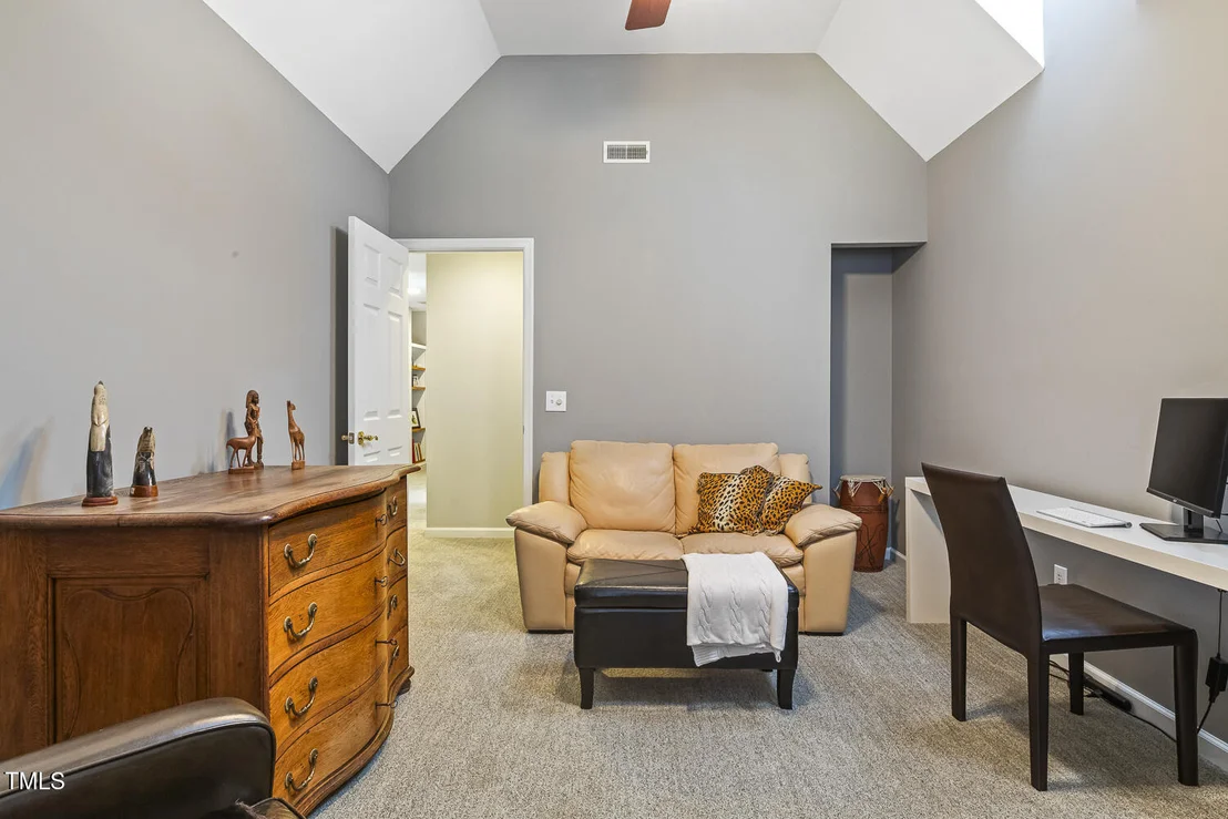 Photo of 7420 Heartland Drive
