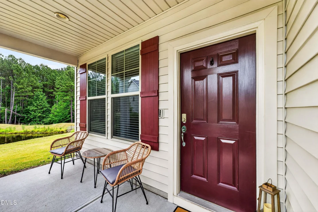 Photo of 410 Chestnut Oak Place