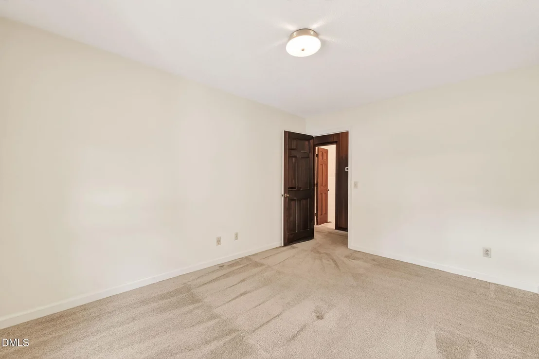 Photo of 808 Chestnut Drive