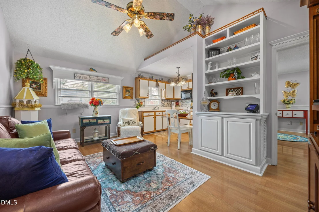Photo of 801 Lakeside Drive