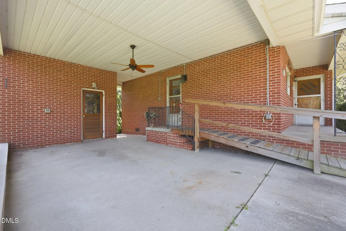 Photo of 1700 Parham Drive