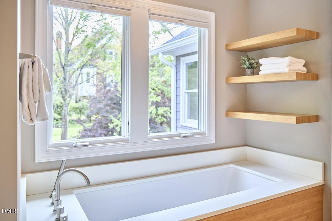 Photo of 4323 Thetford Road