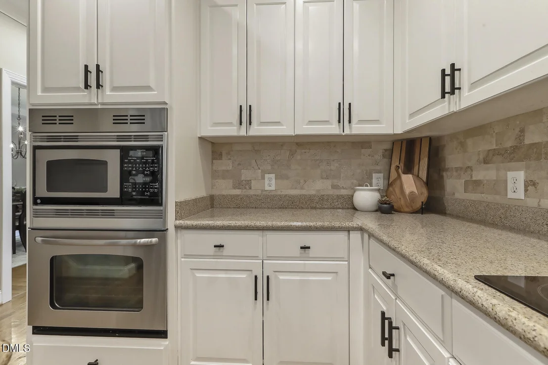 Photo of 429 Grosvenor Drive