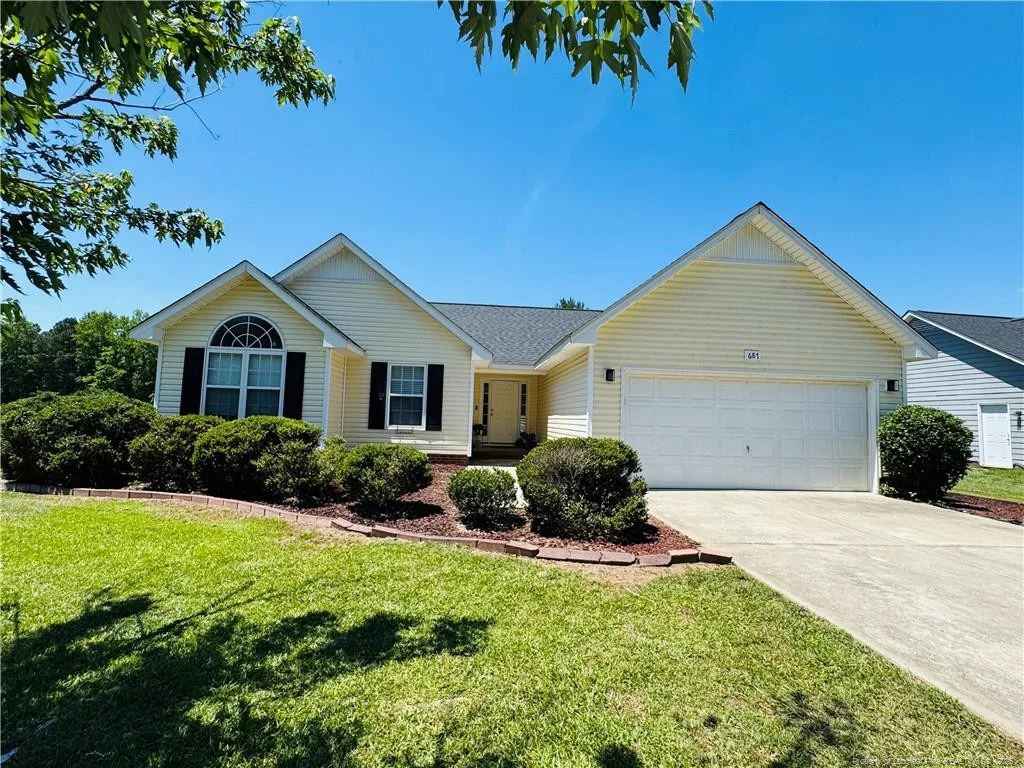 Photo of 687 Overhills Road