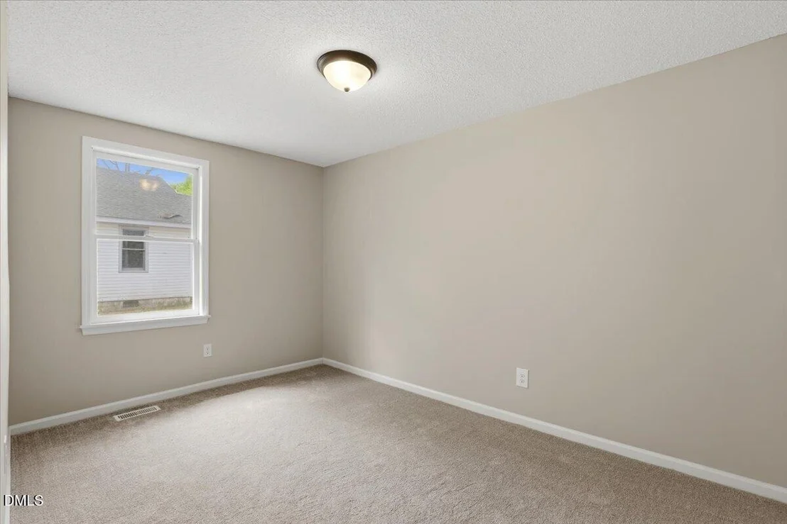 Photo of 612 N 4th Street