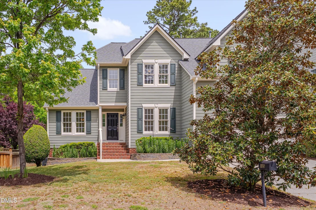 Photo of 105 Strangford Lane