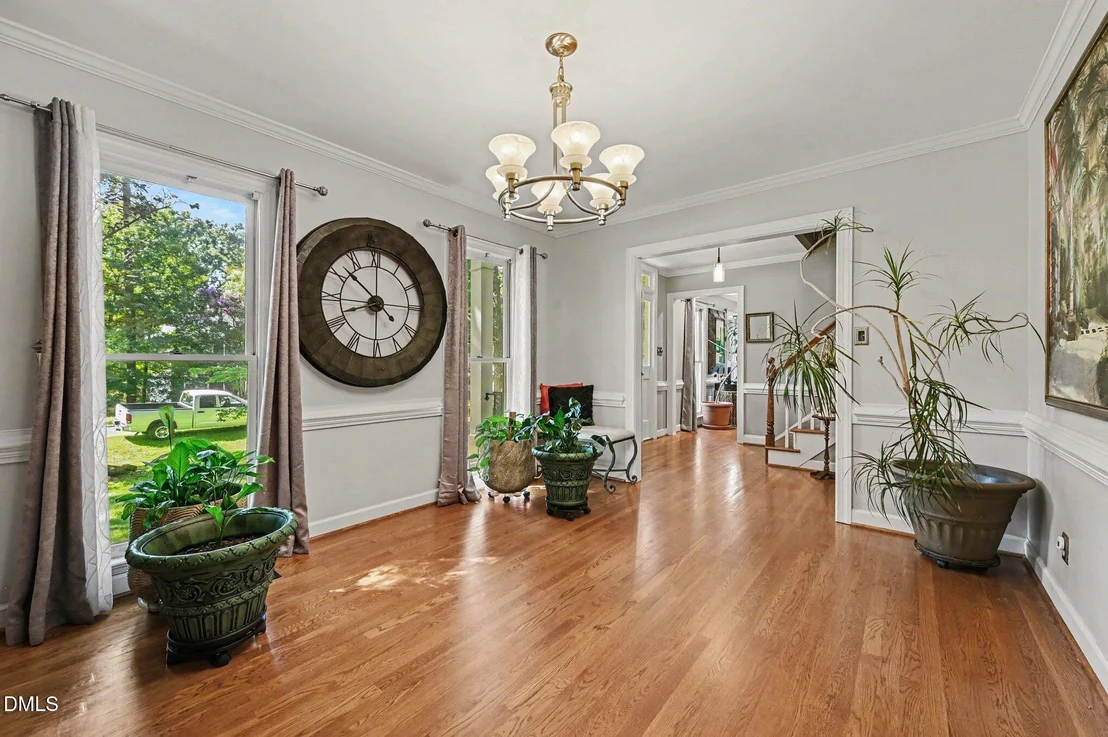 Photo of 611 Flagstone Way