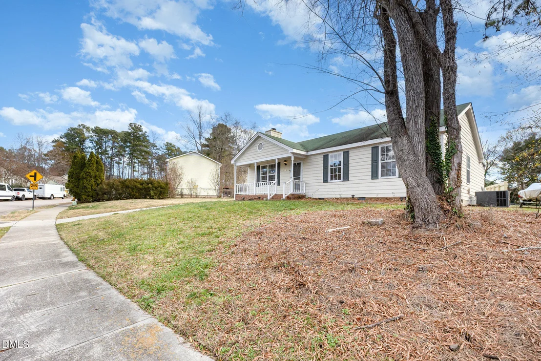 Photo of 2108 Carthage Circle