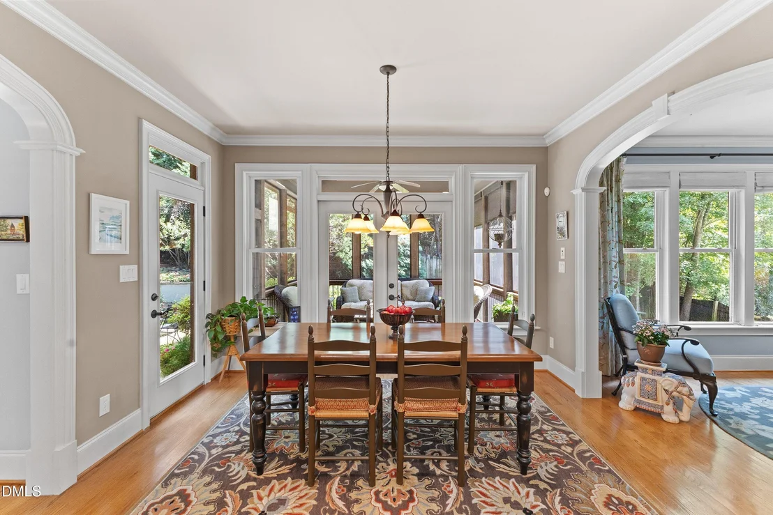 Photo of 6633 Rest Haven Drive