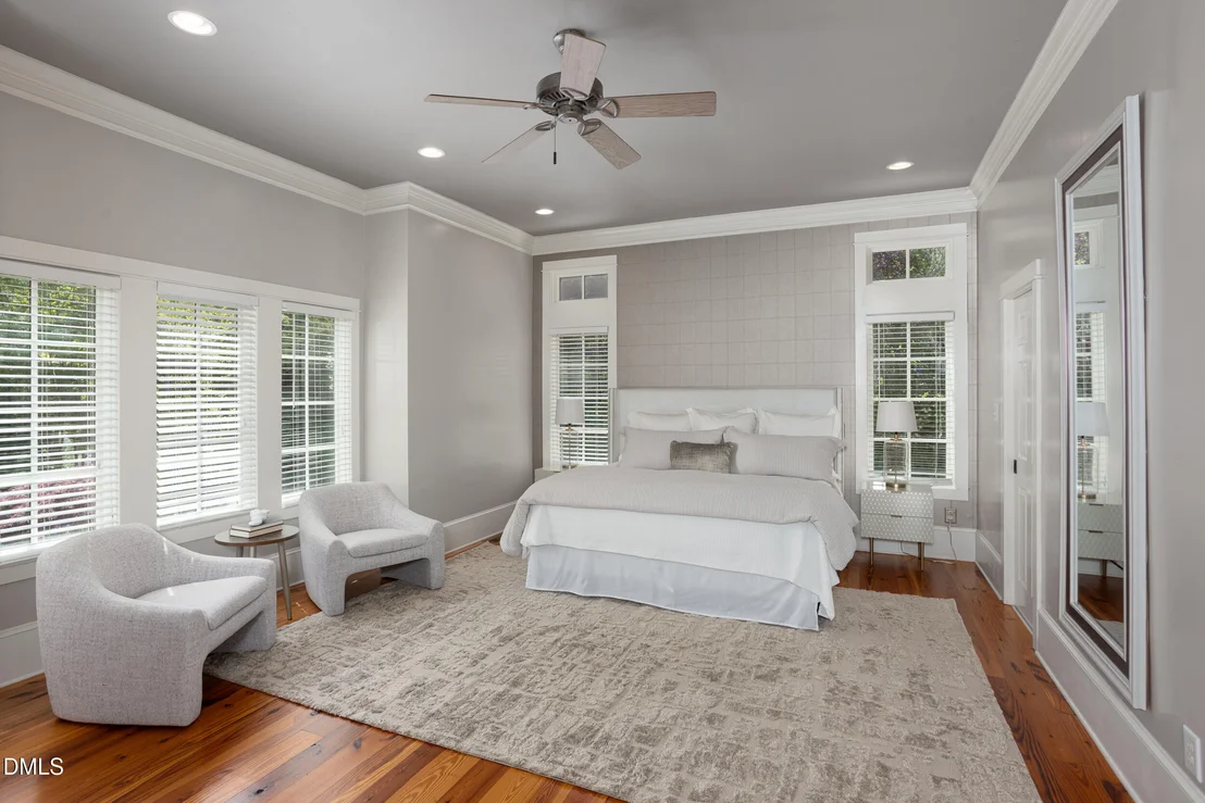 Photo of 3611 Rugby Road