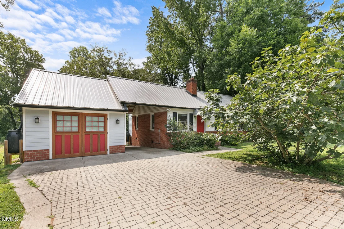 Photo of 2113 Henslowe Drive