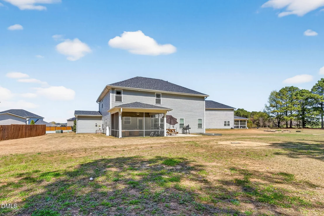 Photo of 283 Raptor Drive