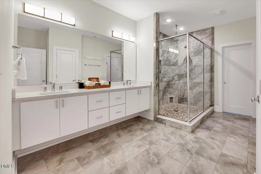 Photo of 2982 Carolyn Drive