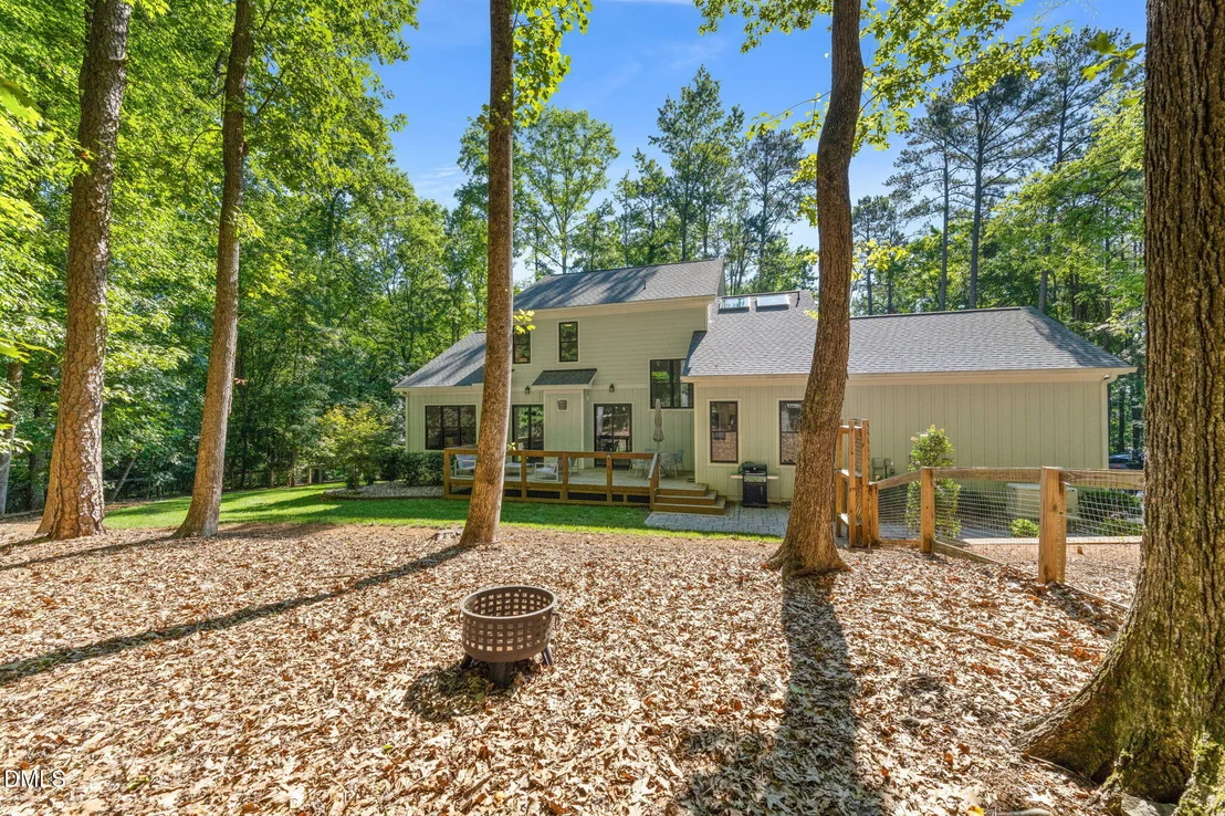Photo of 565 Erwin Road