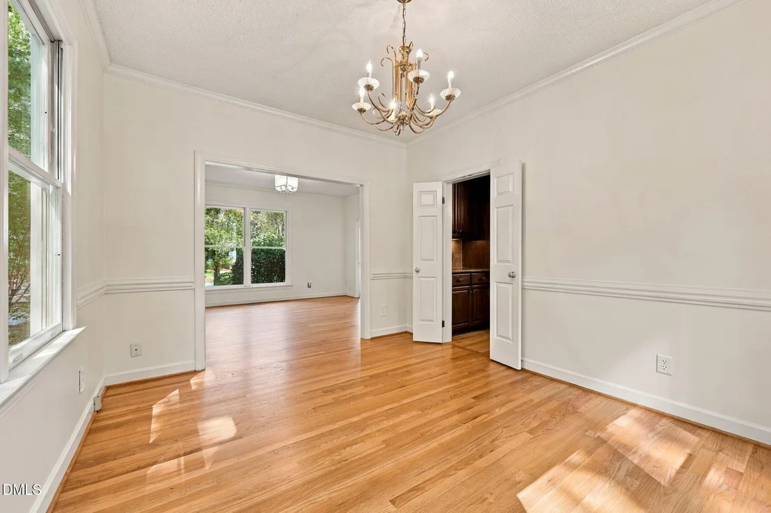 Photo of 102 Robert Hunt Drive