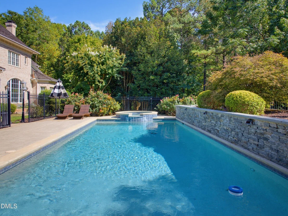 Photo of 6592 Wakefalls Drive