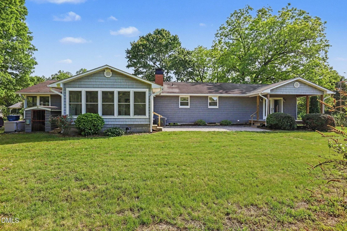 Photo of 575 Duncan Road