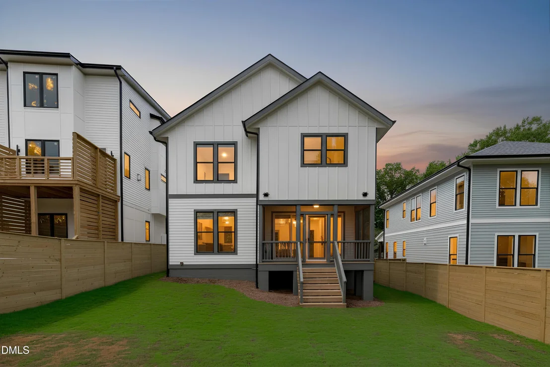 Photo of 1012 Addison Place