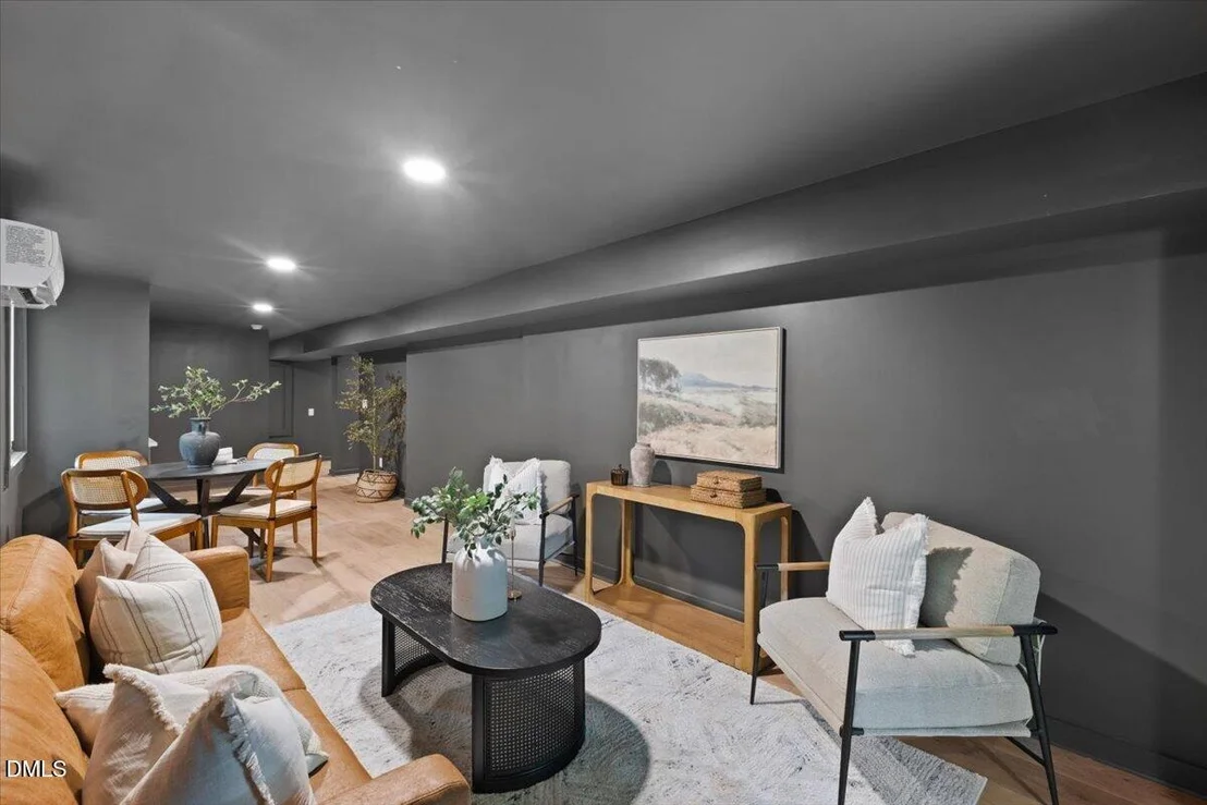 Photo of 4813 Shady Lane