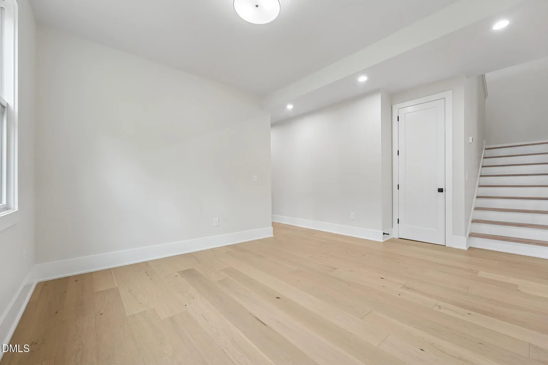 Photo of 633 Conover Road