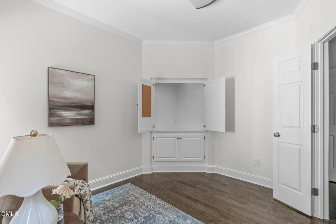 Photo of 206 Johnstone Court