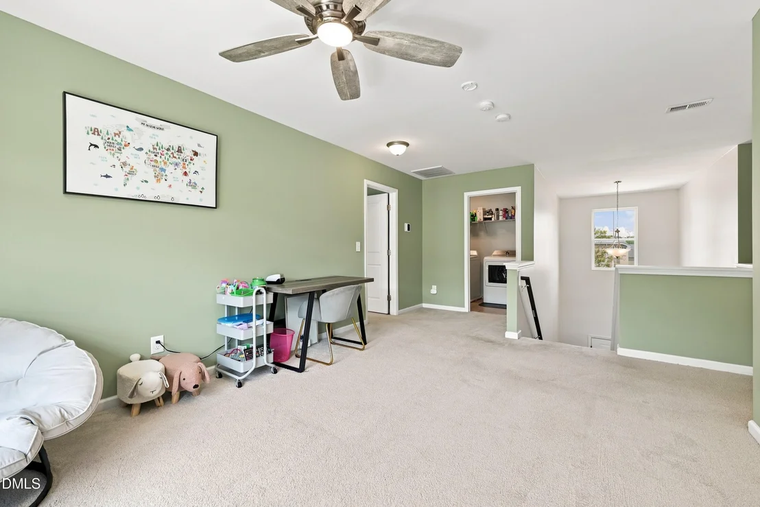Photo of 124 Rosebud Lane