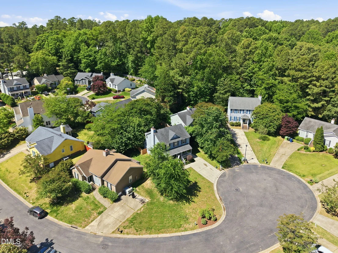 Photo of 4625 Timberhurst Drive