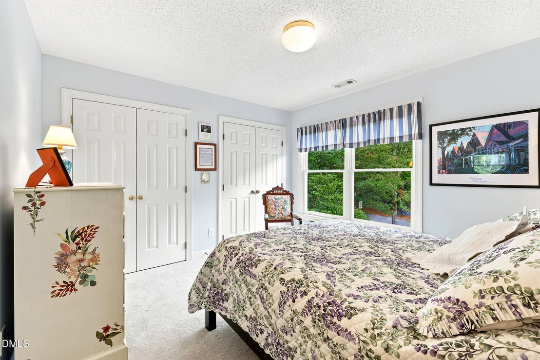 Photo of 102 Robert Hunt Drive