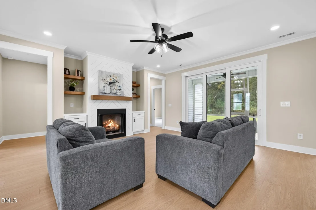 Photo of 175 Hillstead Way