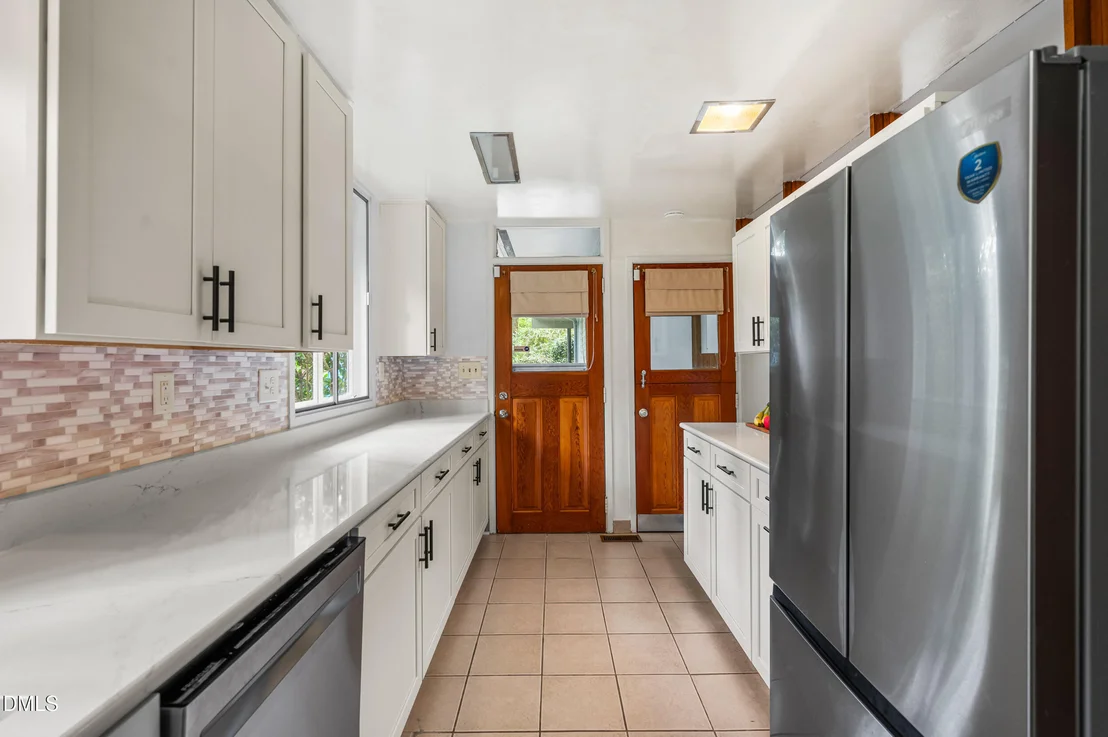 Photo of 425 Brookside Drive