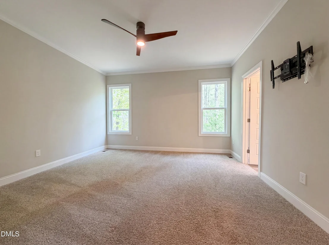 Photo of 903 Long Avenue