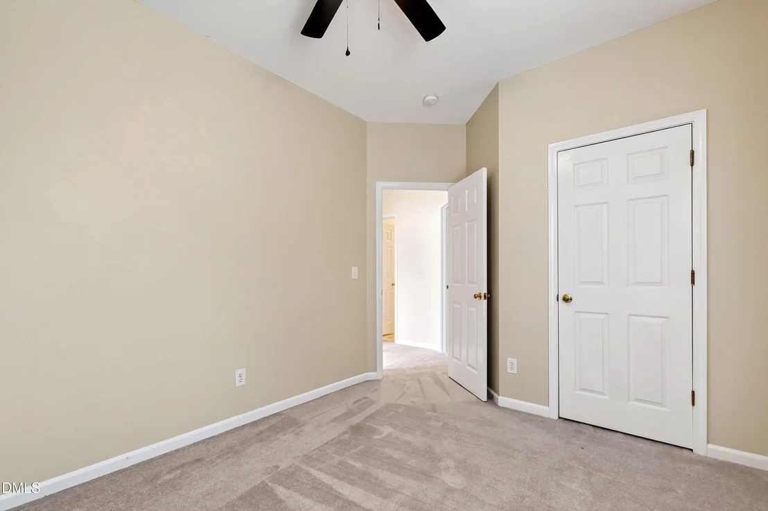 Photo of 118 N Fields Circle