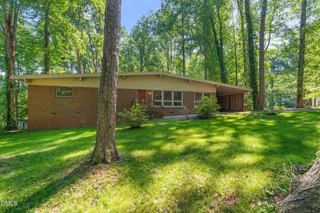 Photo of 1808 Fairley Drive