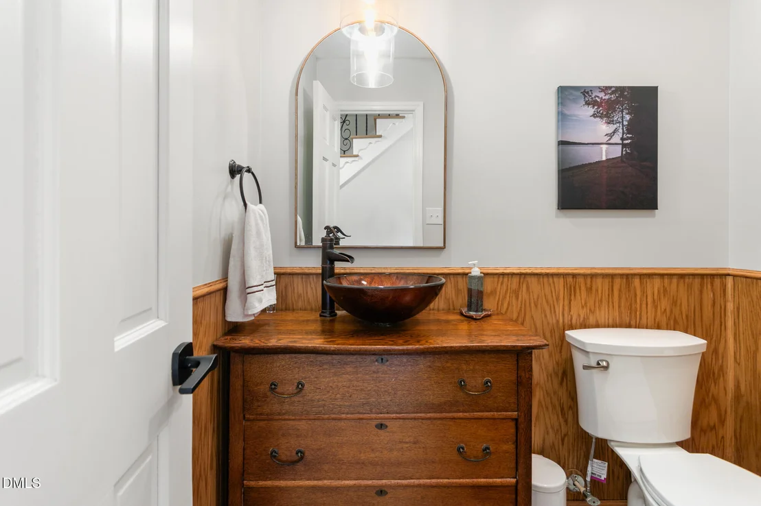 Photo of 207 Windrift Drive