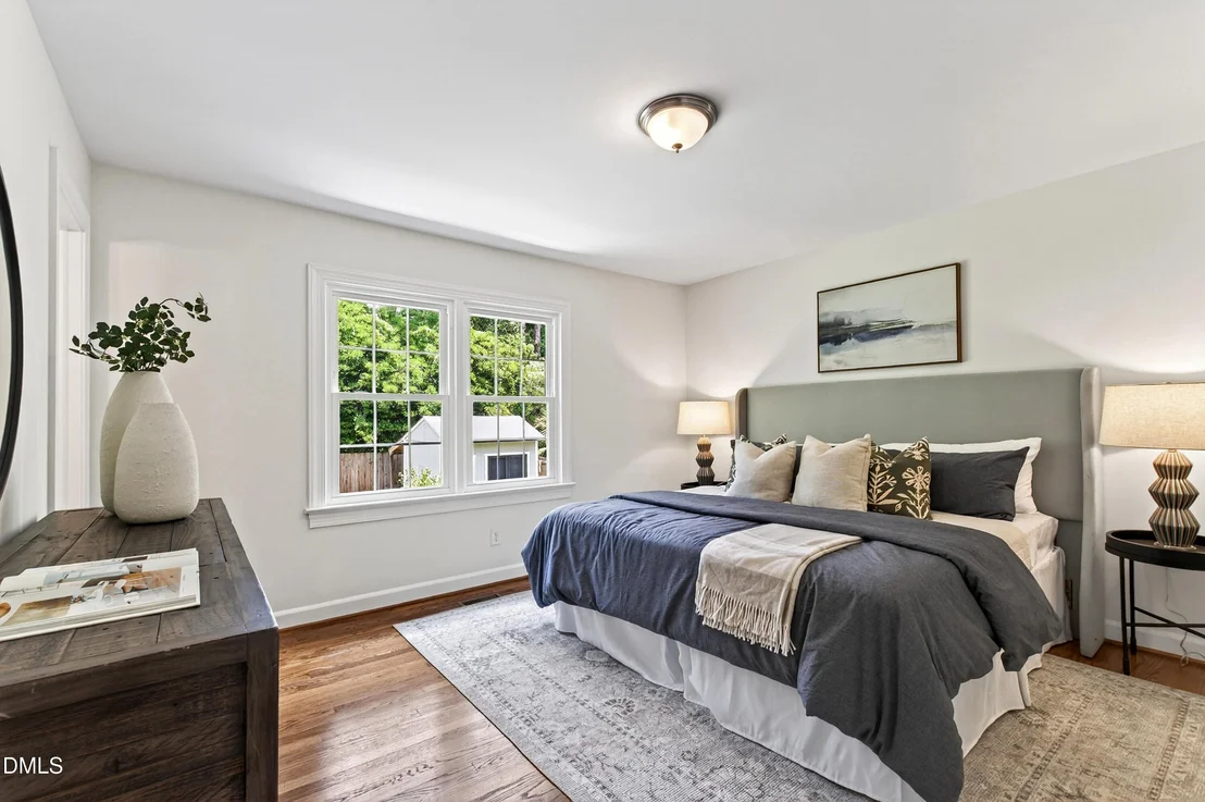 Photo of 1001 Pebblebrook Drive